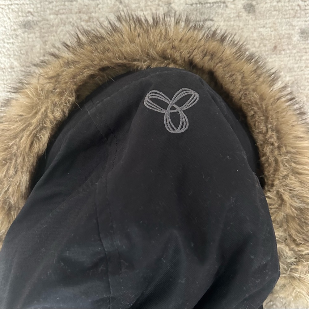 Aritzia TNA Black Mid-Length Winter Jacket - Picture 7 of 10